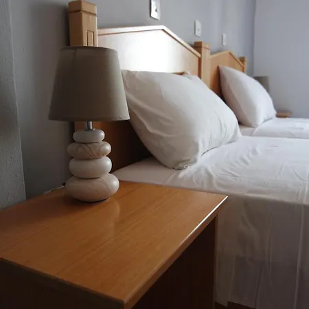 Sea View Aparthotel 3*